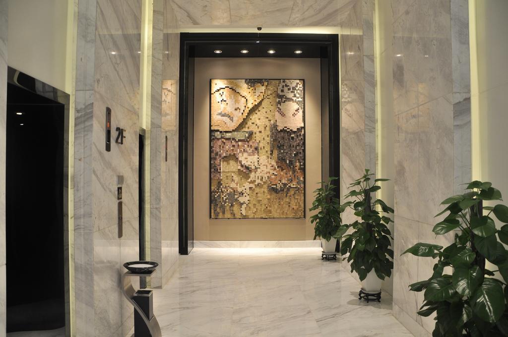 M Hotel Chengdu Exterior photo